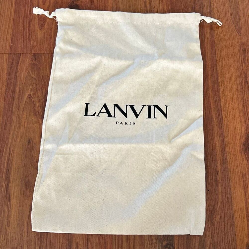 Authentic Lanvin Beige dust bag. Muslin twill